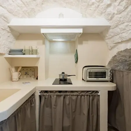 Casa Vituccia 奥斯图尼